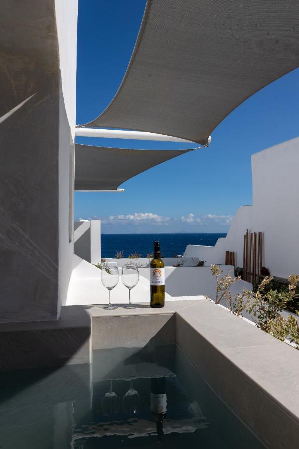 Almyra Oia Suites Exterior foto